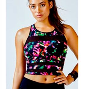 Fabletics. Crop top. Racer back top.